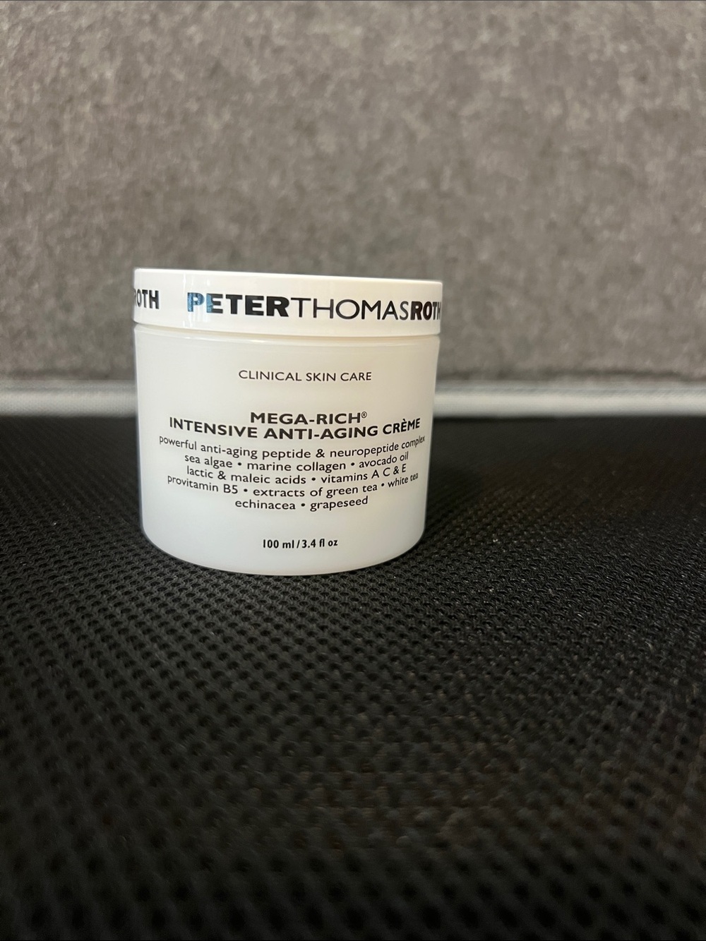 Peter Thomas Roth Mega-Rich Intensive Anti-Aging Crème — White